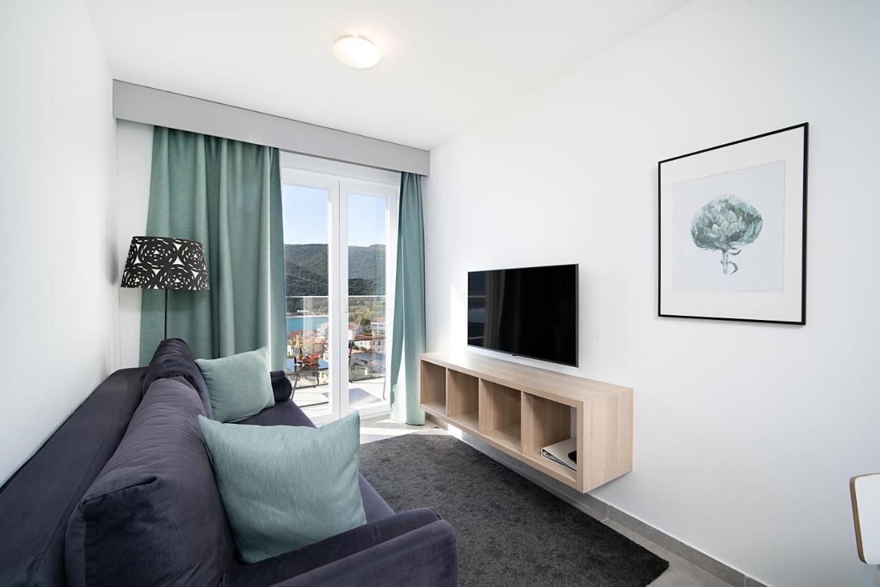 Apartments Palma Рабац Экстерьер фото